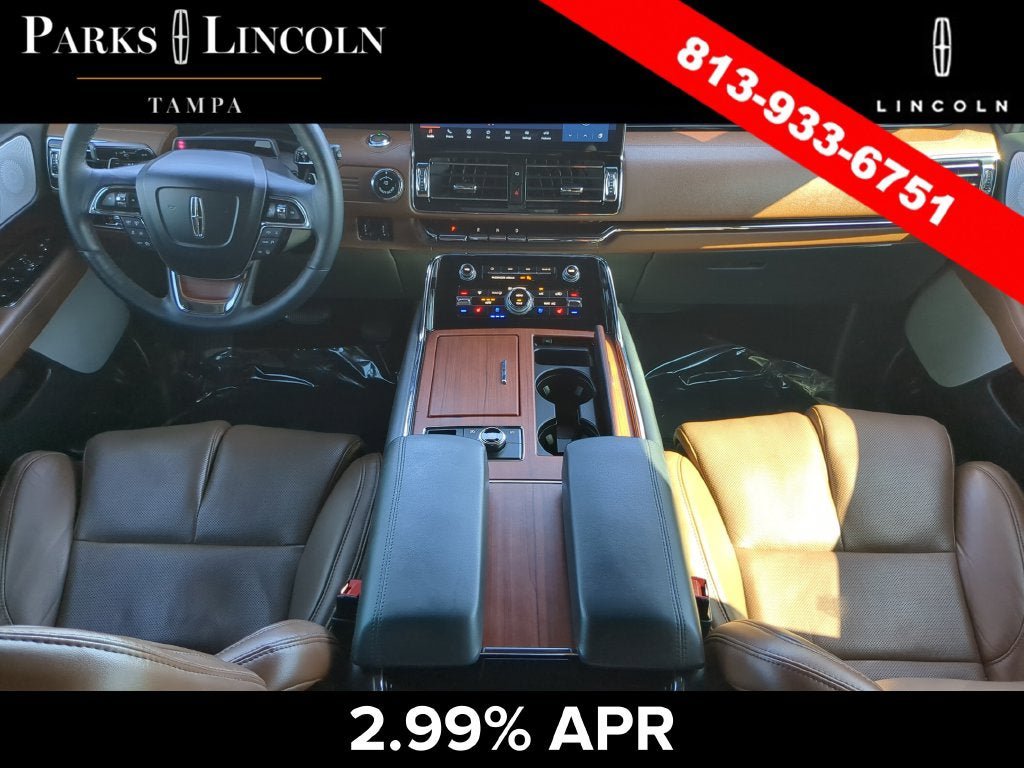 Certified 2024 Lincoln Navigator Reserve AWD/4WD image 11