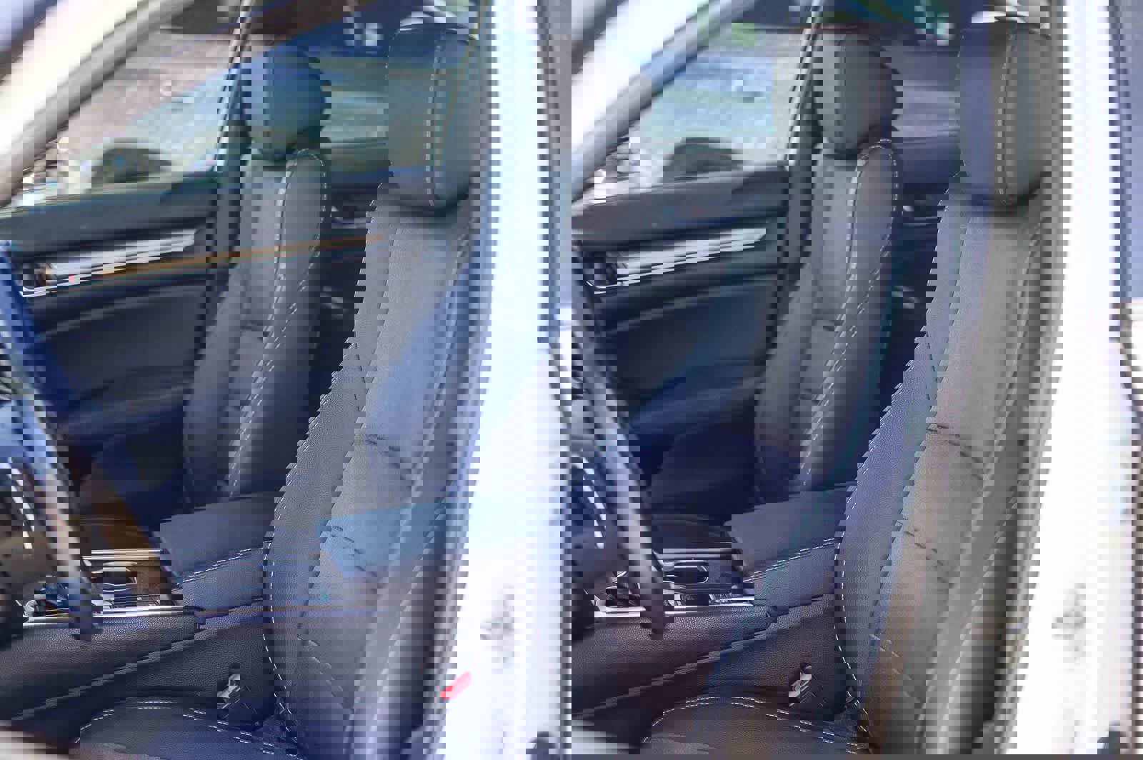 Used 2020 Honda Accord Sport image 17