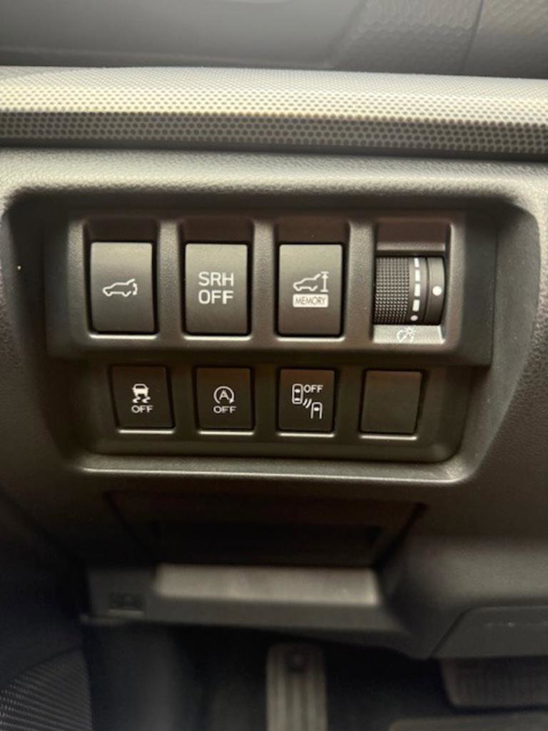 Used 2021 Subaru Forester Limited AWD/4WD image 8