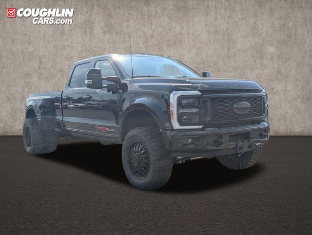 New 2026 Ford F450 Platinum w/ Platinum Plus Package AWD/4WD image 1