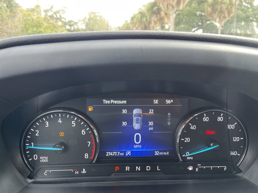 Used 2024 Ford Explorer XLT w/ Equipment Group 202A image 12