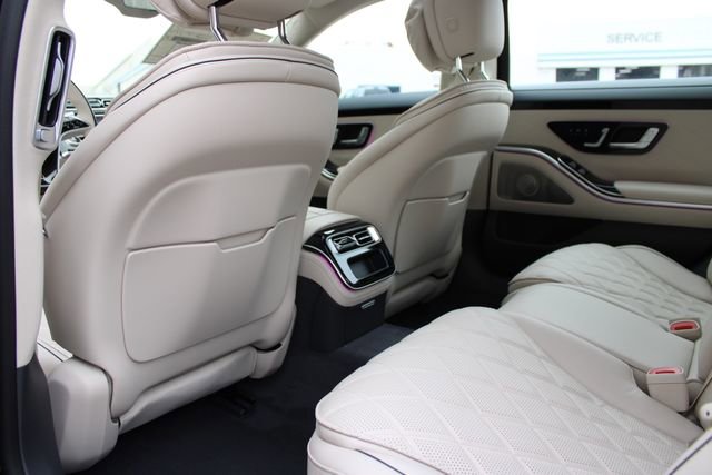 New 2026 Mercedes-Benz S 500 4MATIC image 23