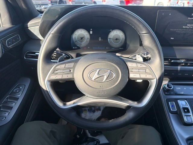 Used 2023 Hyundai Palisade Calligraphy AWD/4WD image 17