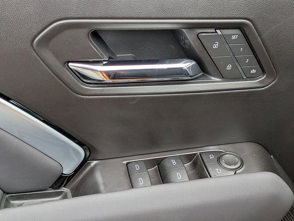 New 2025 Chevrolet Colorado Z71 w/ Technology Package image 11