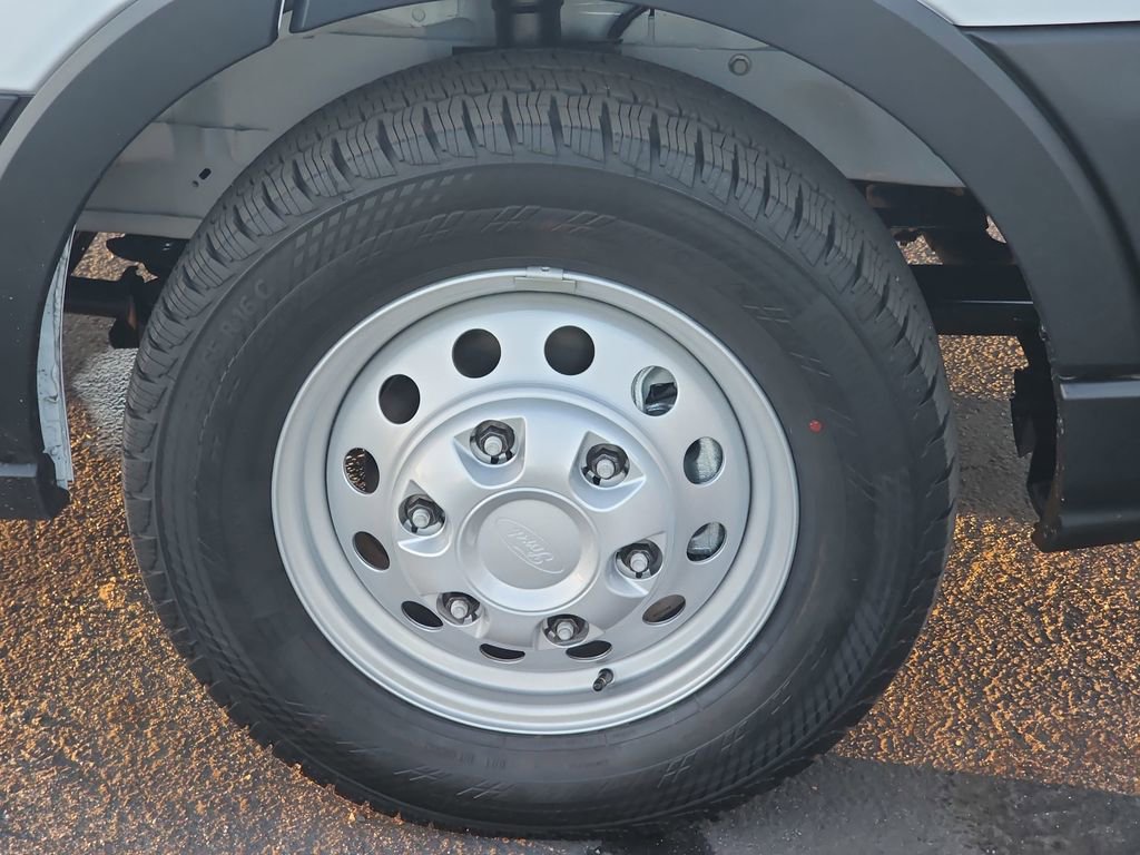 New 2026 Ford Transit 350 148 Medium Roof image 36