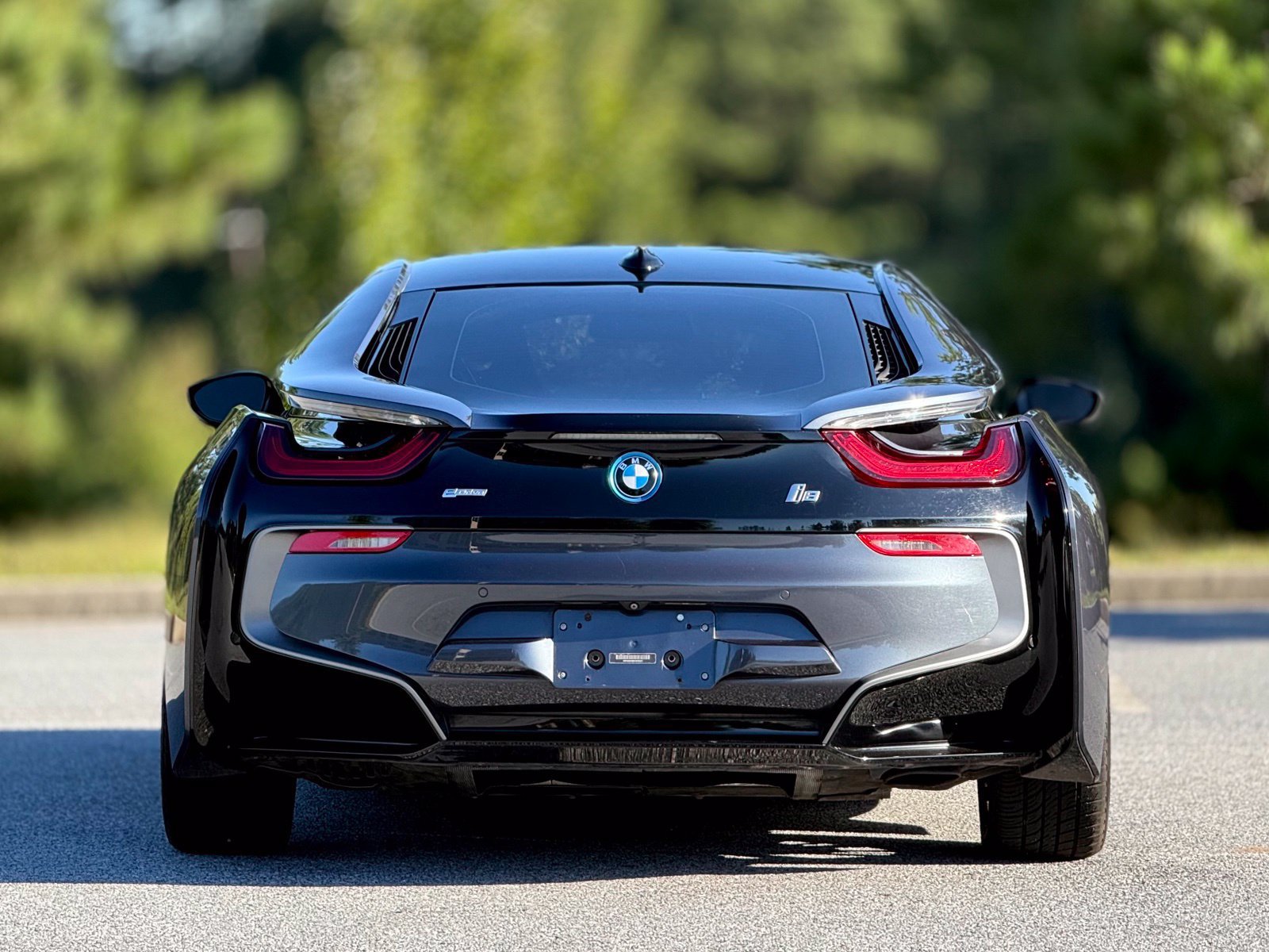 Used 2017 BMW i8 AWD/4WD image 6