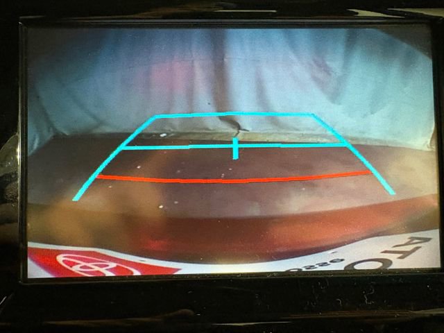 Used 2016 Toyota Camry XSE image 19