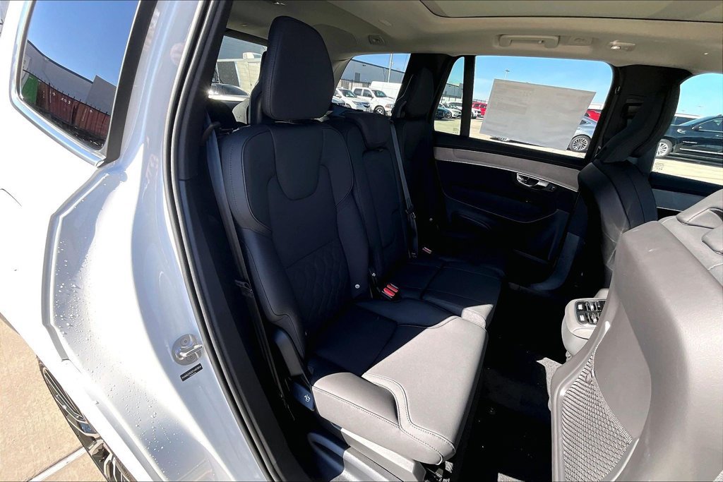 New 2026 Volvo XC90 B6 Plus AWD/4WD image 8