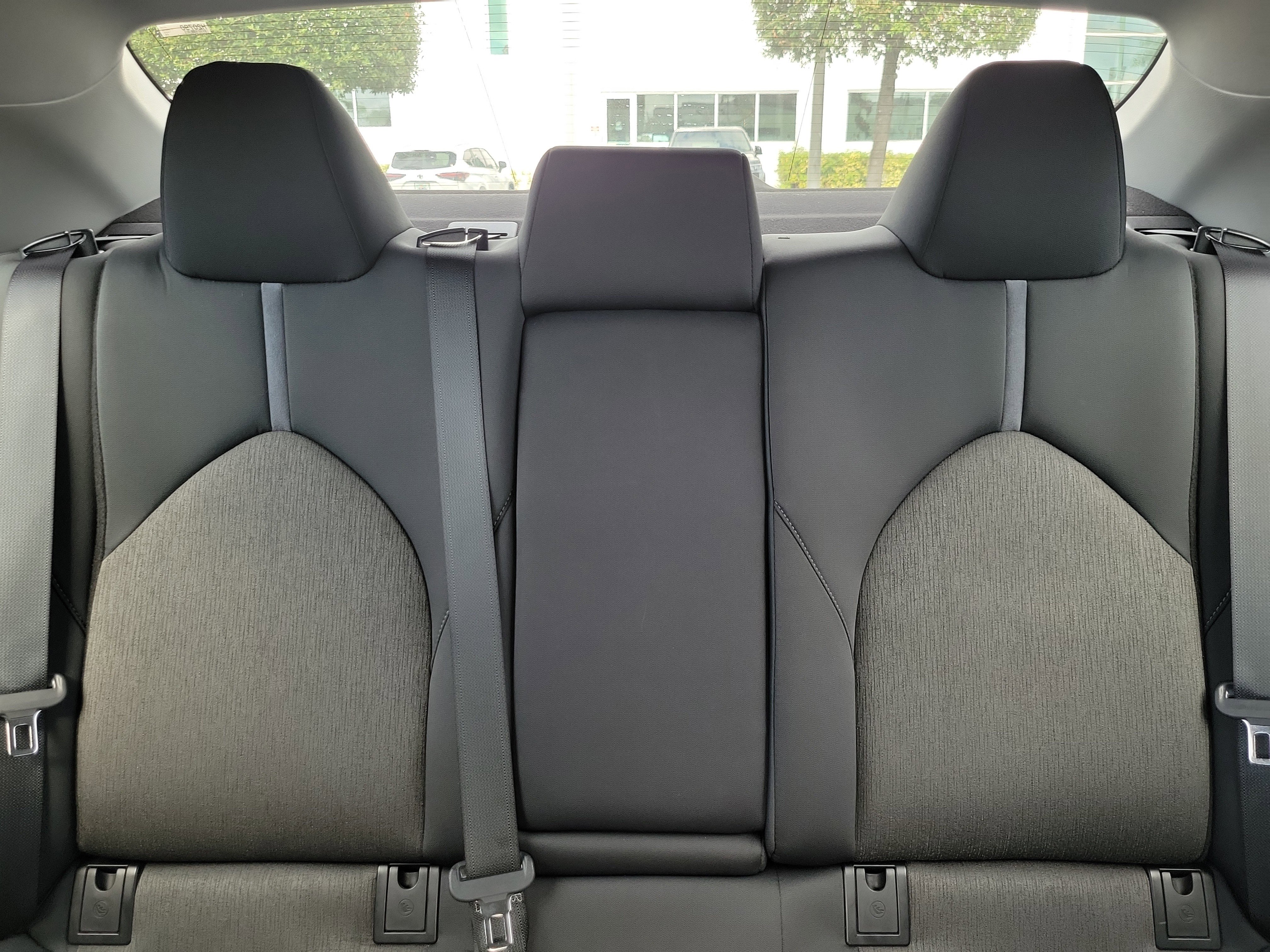 Used 2023 Toyota Camry LE image 21