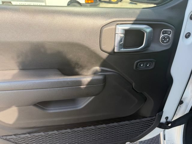 Used 2023 Jeep Wrangler Unlimited Sport AWD/4WD image 20