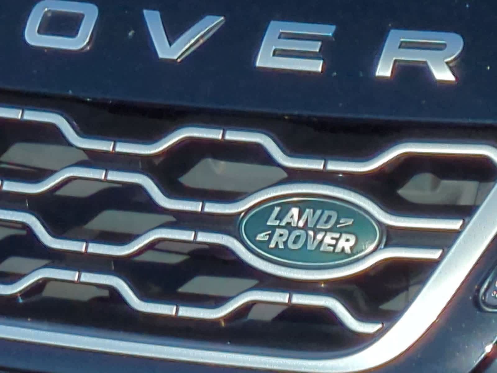 Used 2020 Land Rover Range Rover Evoque S AWD/4WD image 11