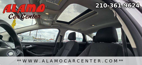 Used 2018 Ford Focus SEL image 40