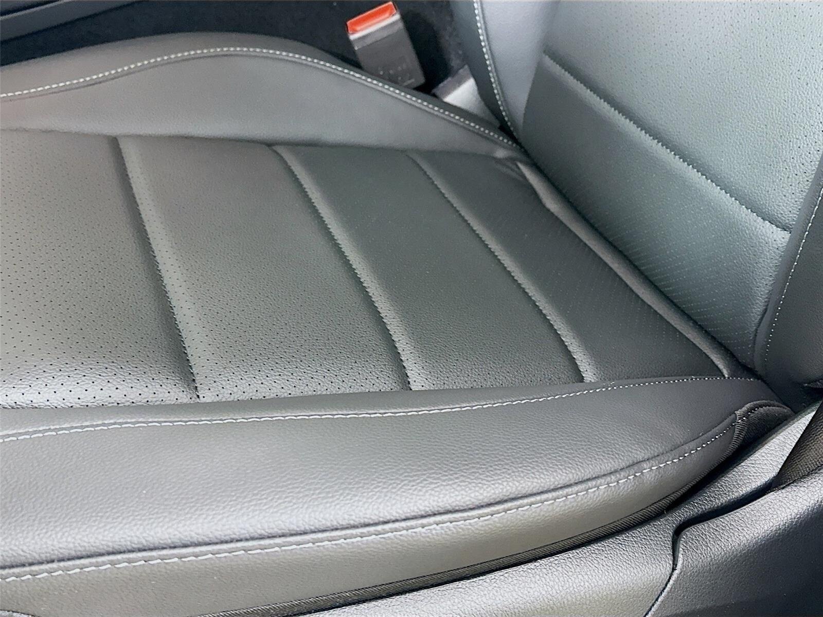 Certified 2026 Mercedes-Benz GLE 350 4MATIC image 23