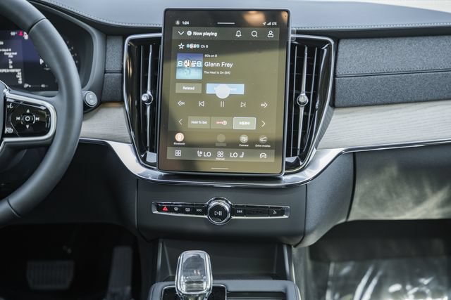 New 2027 Volvo XC90 B6 Plus AWD/4WD image 21