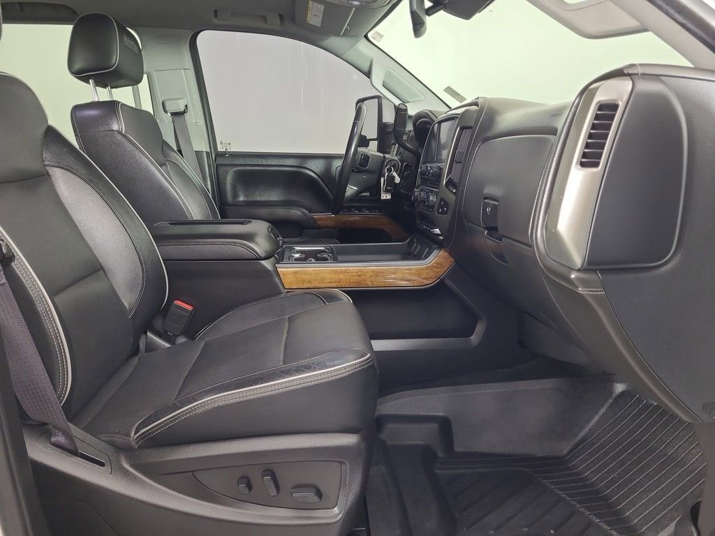 Used 2017 Chevrolet Silverado 2500 High Country w/ Duramax Plus Package image 20