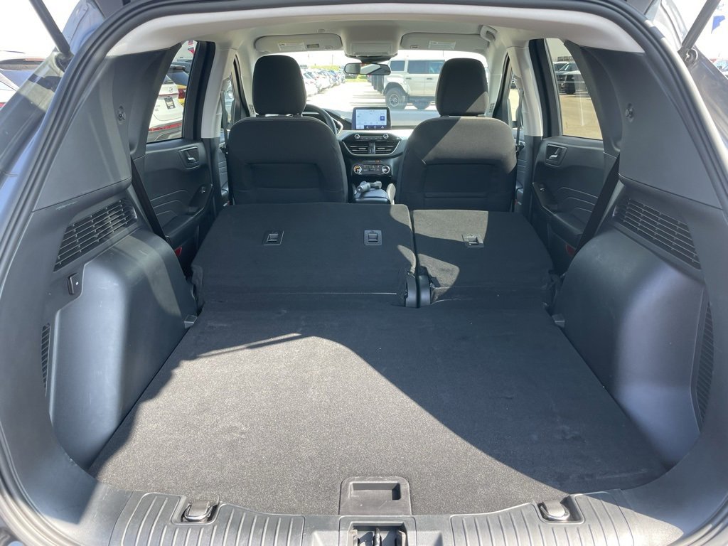 Used 2022 Ford Escape SE image 33