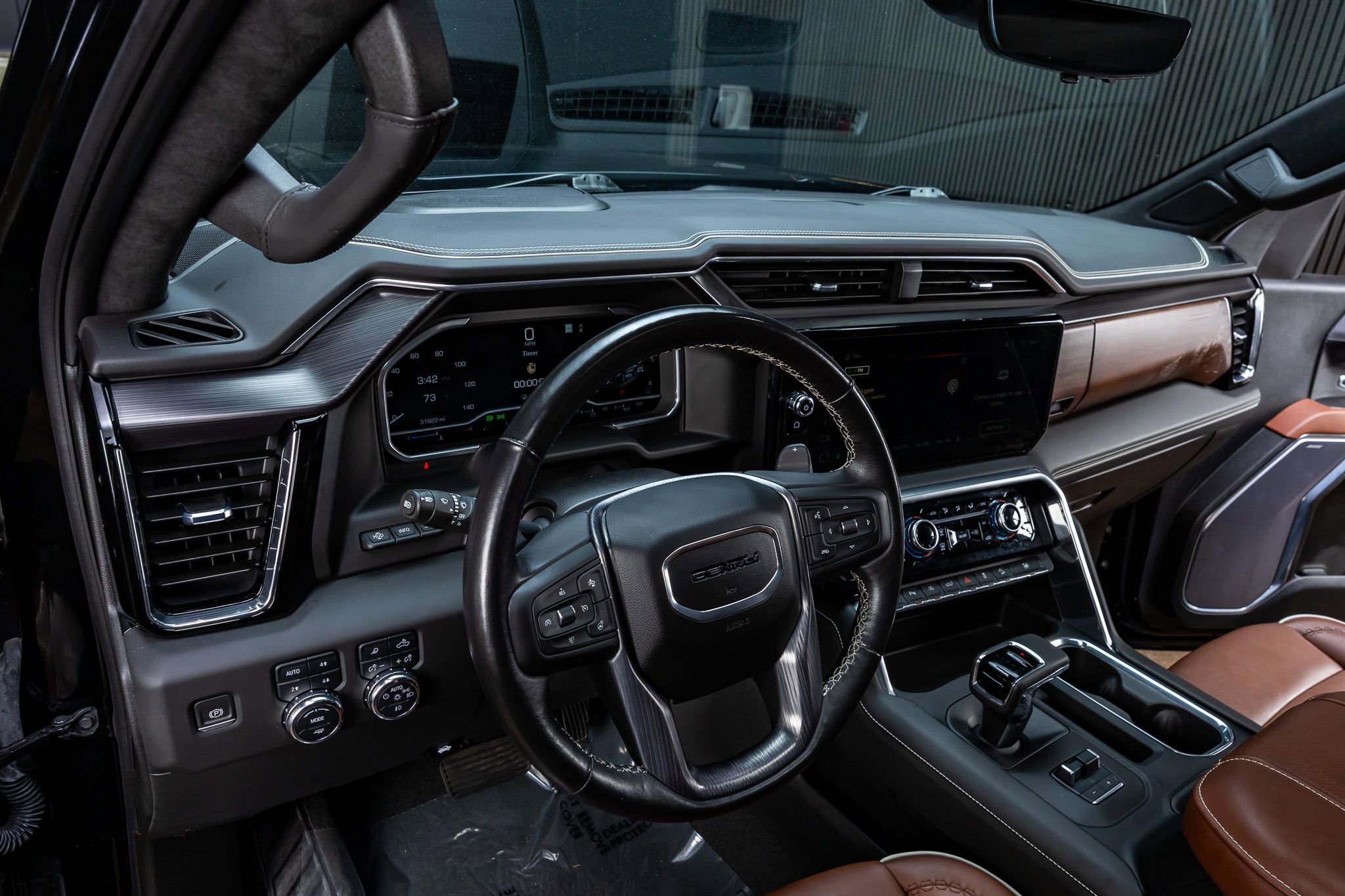 Used 2023 GMC Sierra 1500 Denali Ultimate AWD/4WD image 17