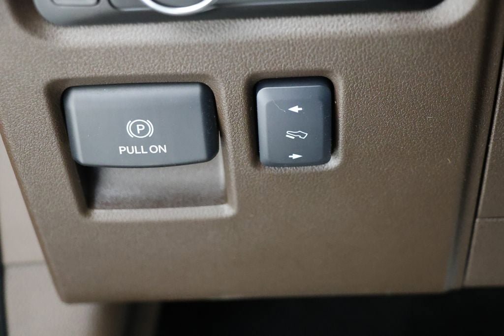 Used 2025 Ford F150 King Ranch AWD/4WD image 42