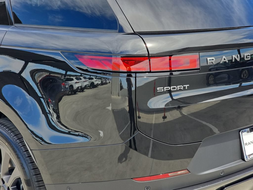 New 2026 Land Rover Range Rover Sport SE AWD/4WD image 36