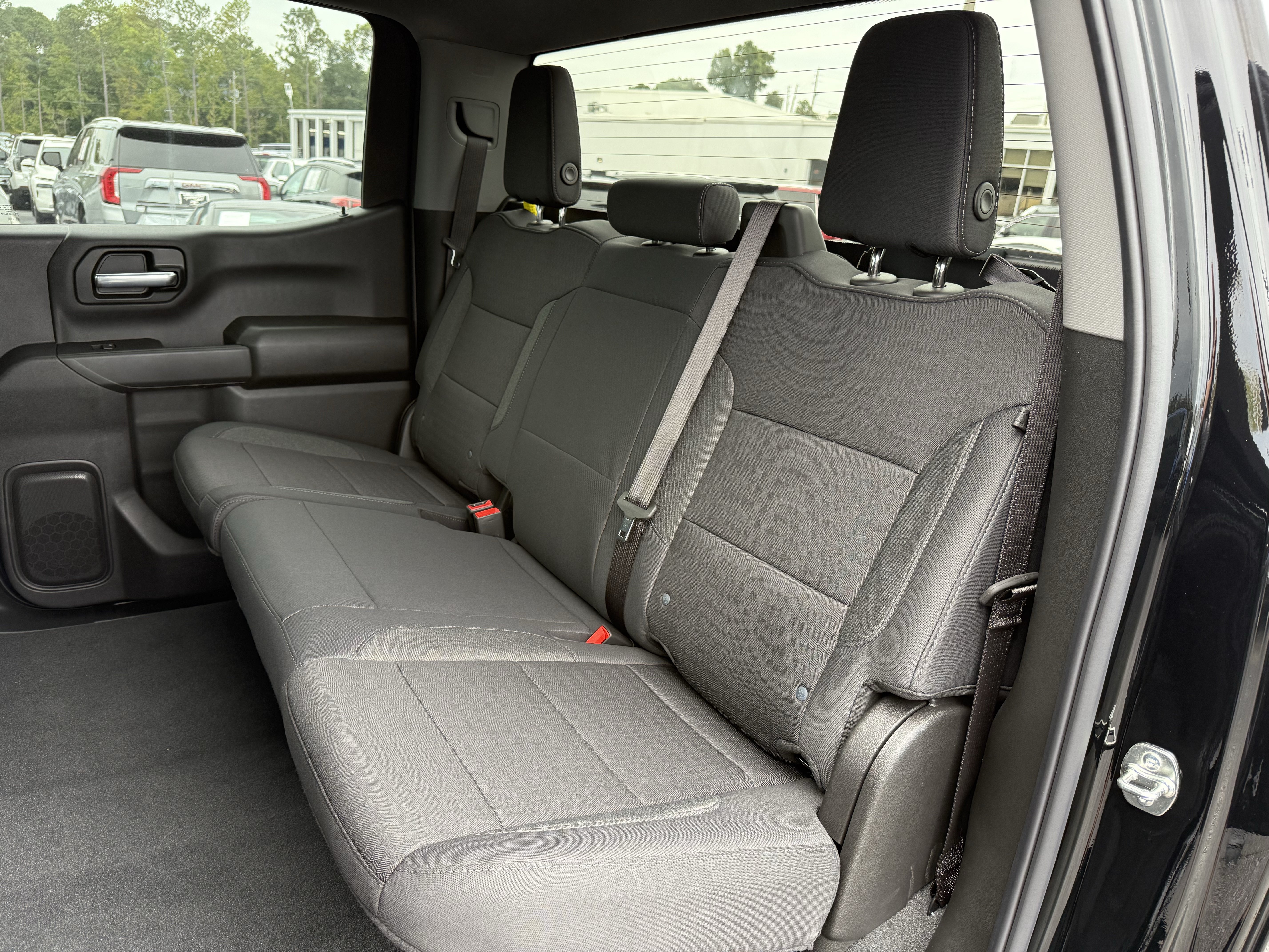 New 2026 Chevrolet Silverado 1500 Custom Trail Boss w/ Dark Appearance Package AWD/4WD image 28