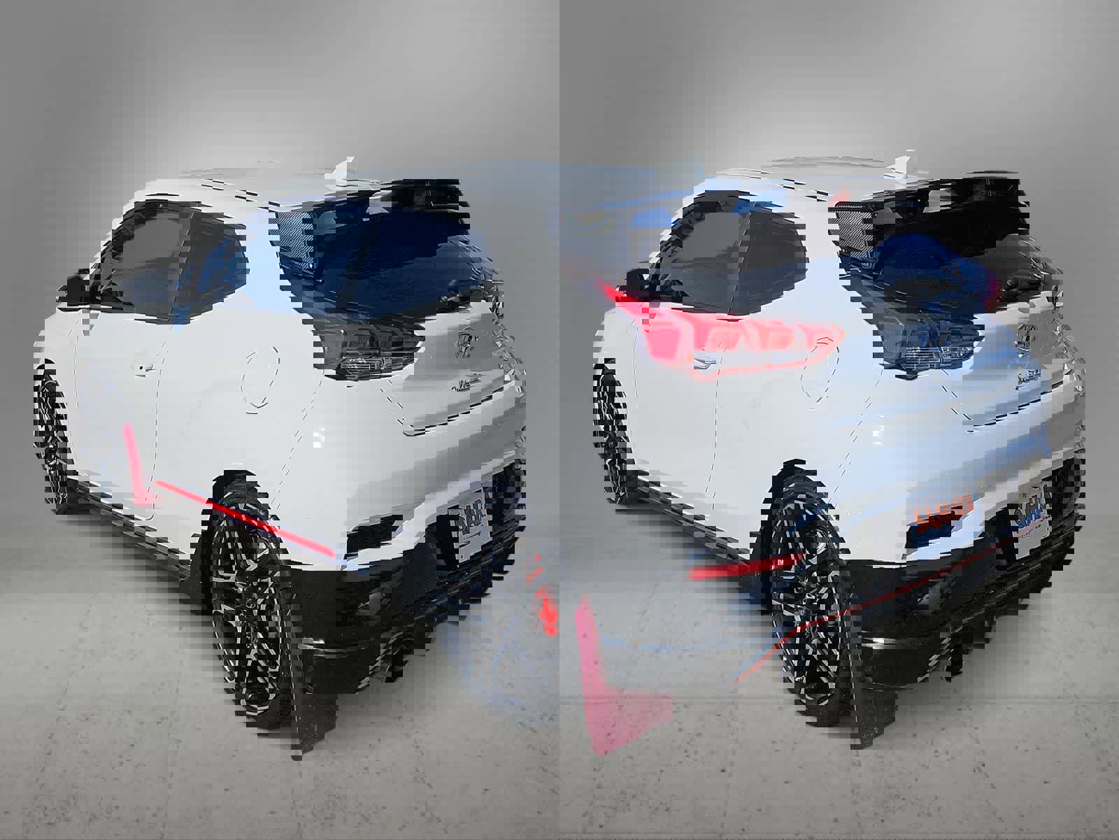 Used 2022 Hyundai Veloster N image 7