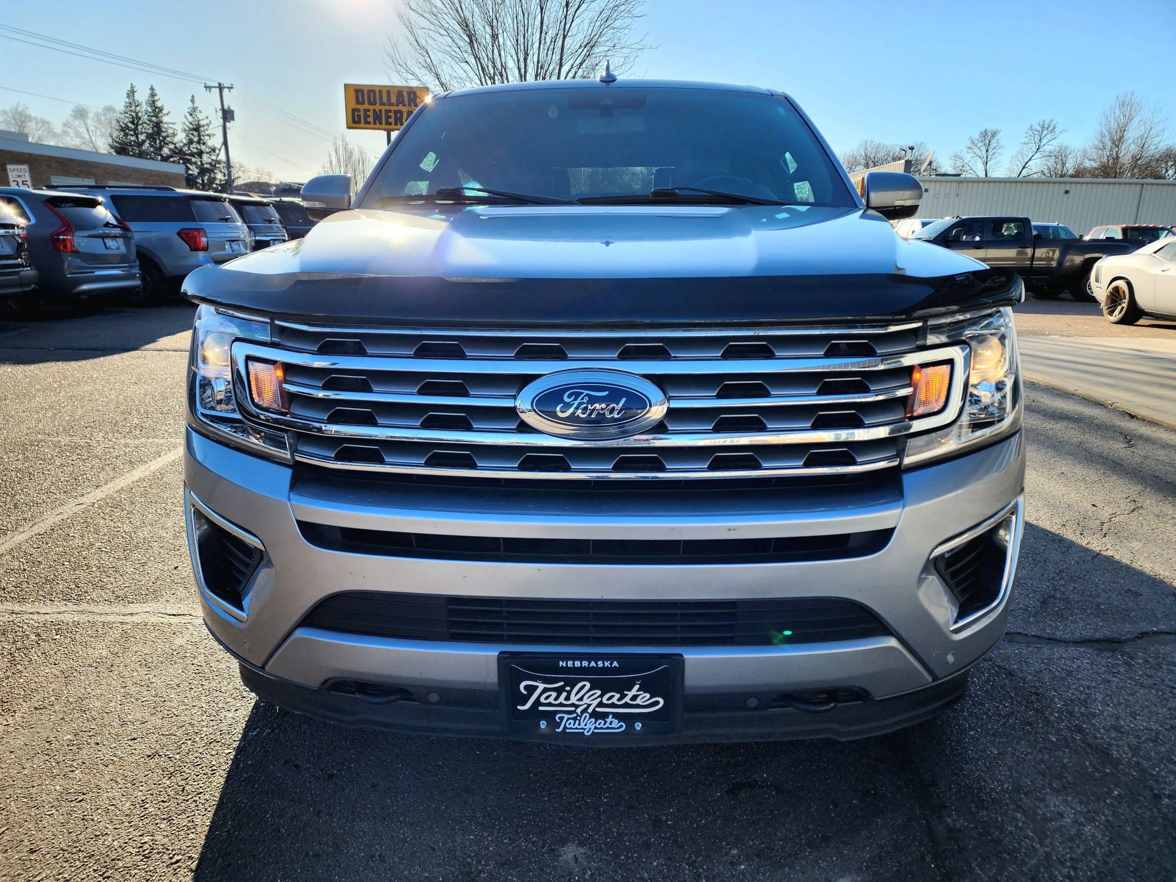 Used 2020 Ford Expedition Limited w/ Equipment Group 301A AWD/4WD image 3