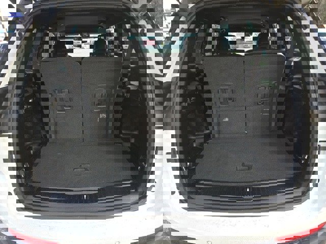 Used 2023 Jeep Grand Cherokee L Laredo image 9