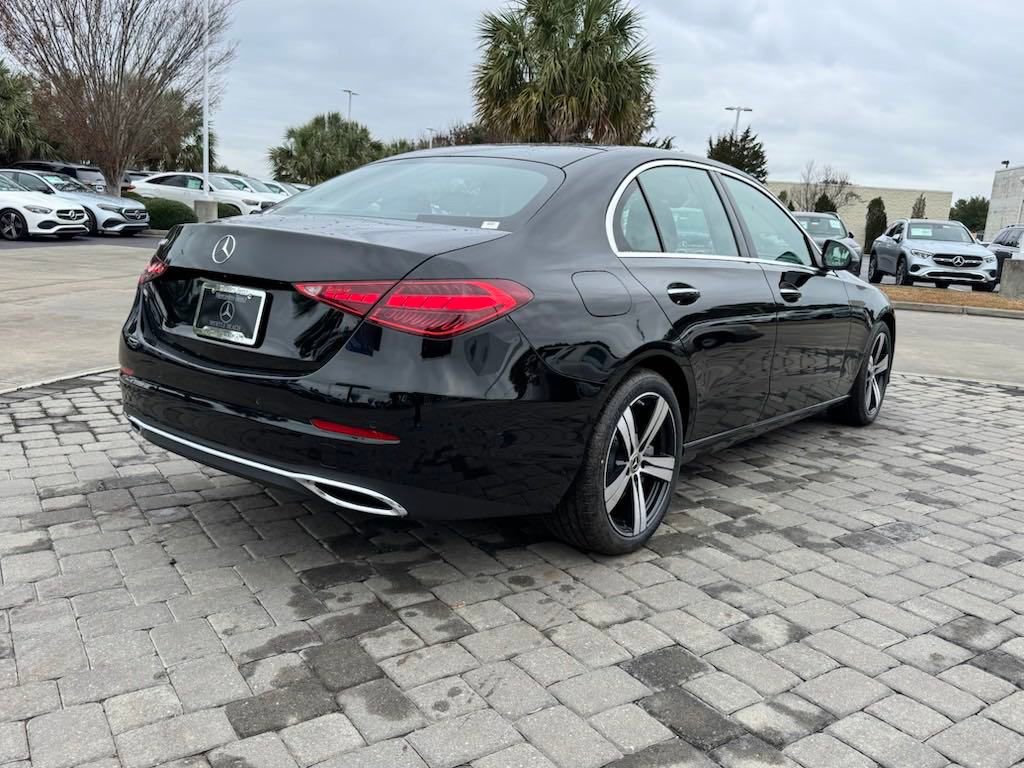 Used 2025 Mercedes-Benz C 300 Sedan image 8