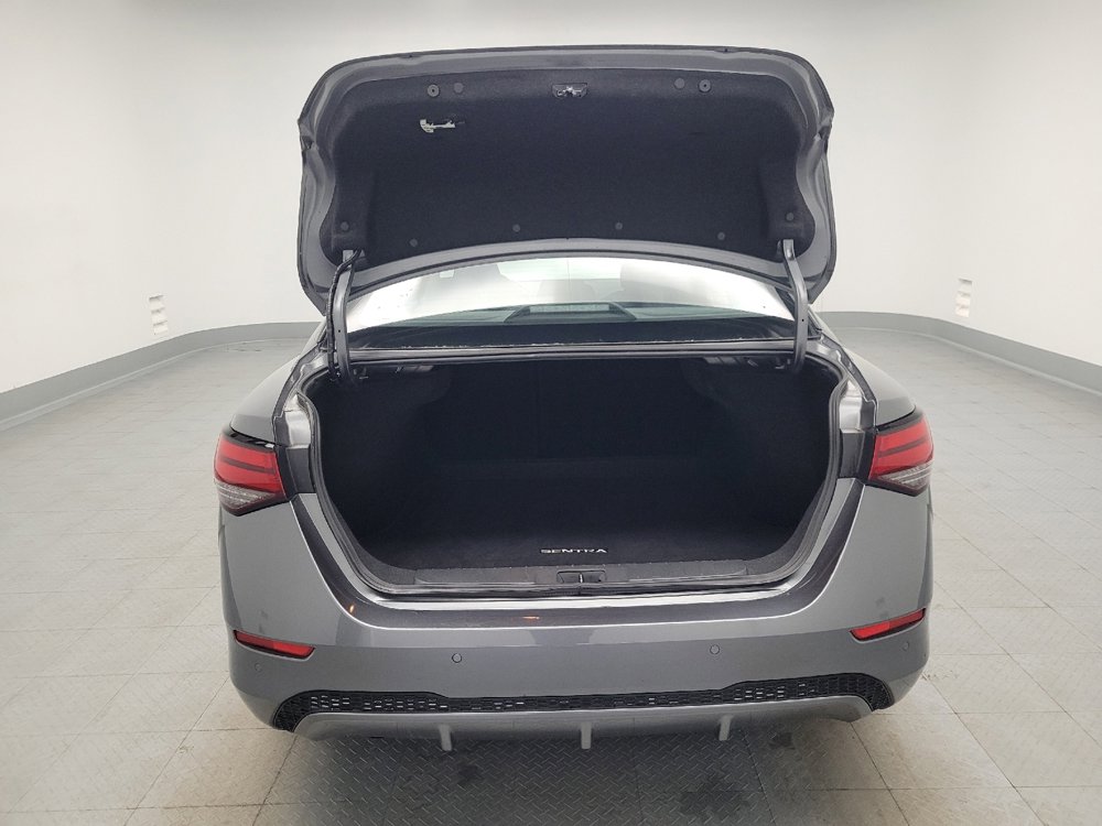 Used 2025 Nissan Sentra SV image 29