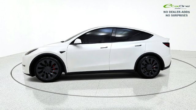 Used 2025 Tesla Model Y Performance AWD/4WD image 4