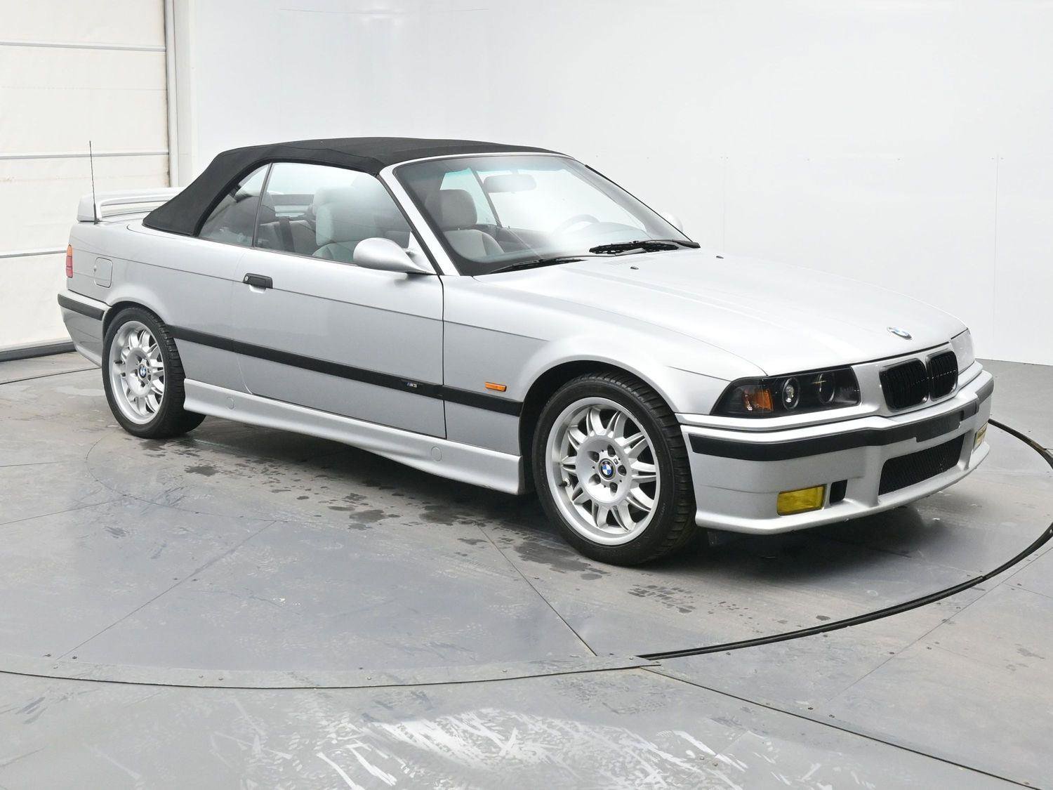 Used 1999 BMW M3 Convertible image 29