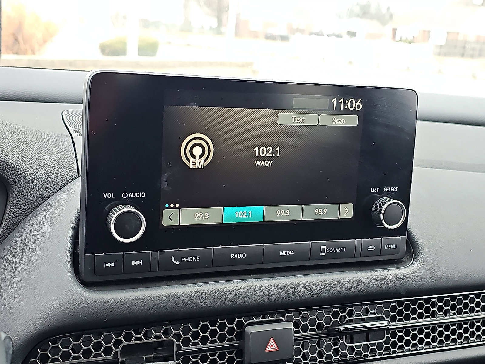 Used 2023 Honda HR-V Sport image 16