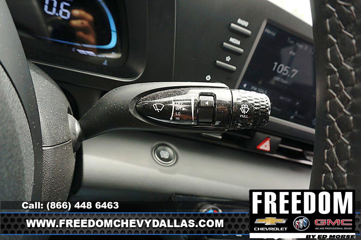 Used 2025 Hyundai Elantra Sport FWD image 25