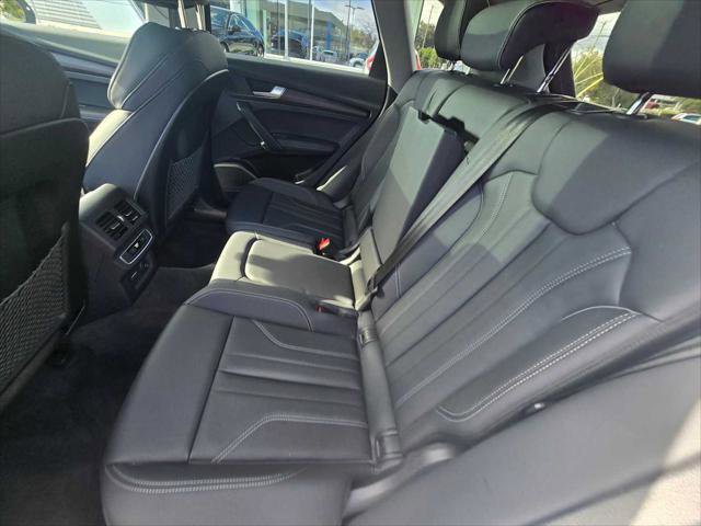 Used 2025 Audi Q5 e Premium Plus w/ Premium Plus Package image 20