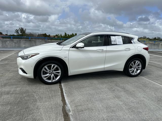 Used 2019 INFINITI QX30 w/ Navigation Package image 39