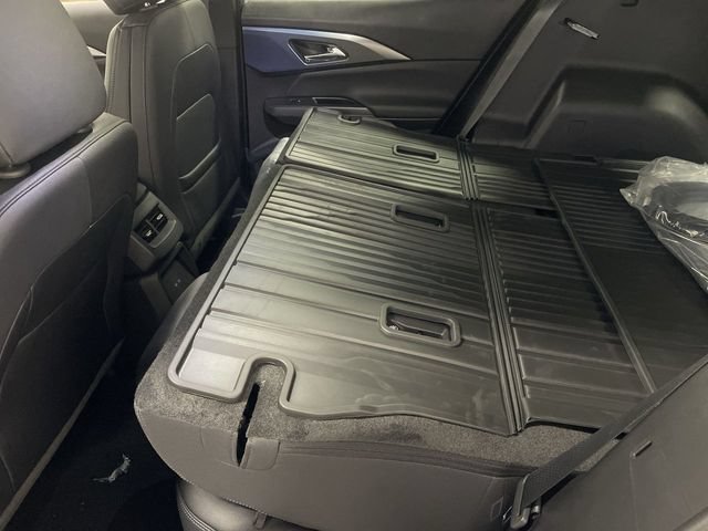 New 2026 Chevrolet Equinox EV LT w/ LPO, All-Weather Mat Package FWD image 24