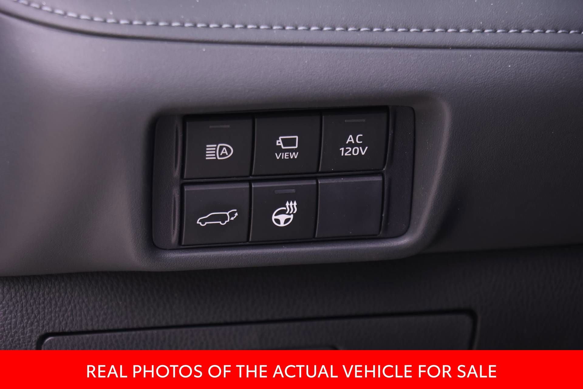 Used 2026 Toyota Highlander Limited image 15