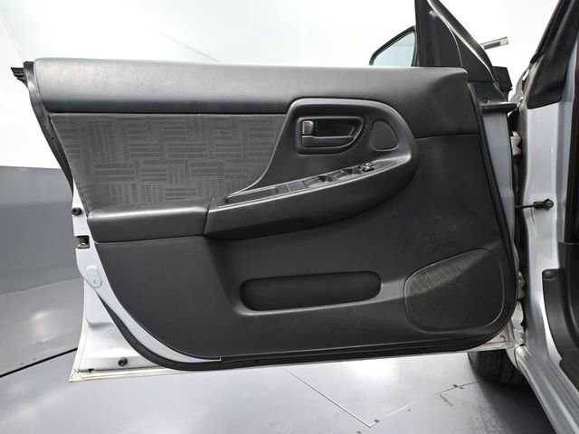 Used 2004 Subaru Impreza RS image 16