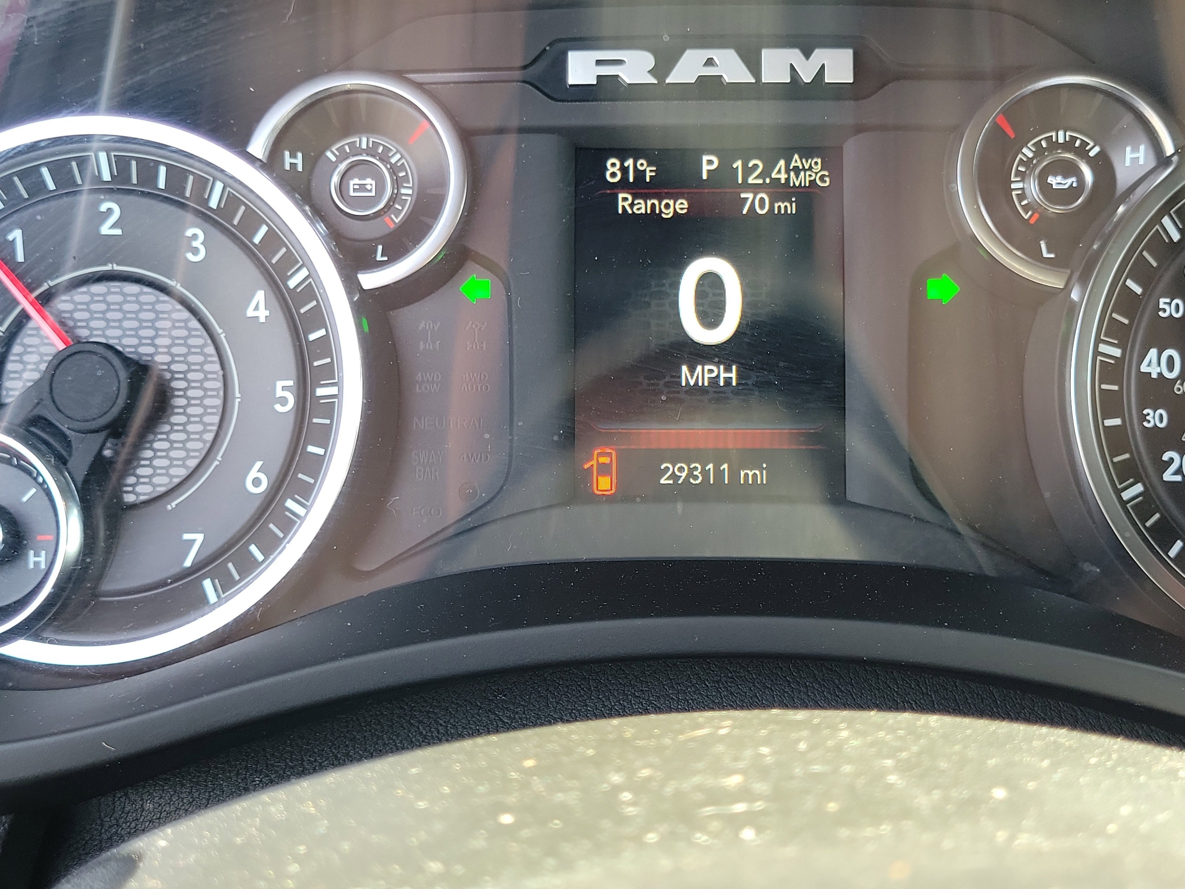 Used 2023 RAM 2500 Tradesman w/ Chrome Appearance Group AWD/4WD image 25