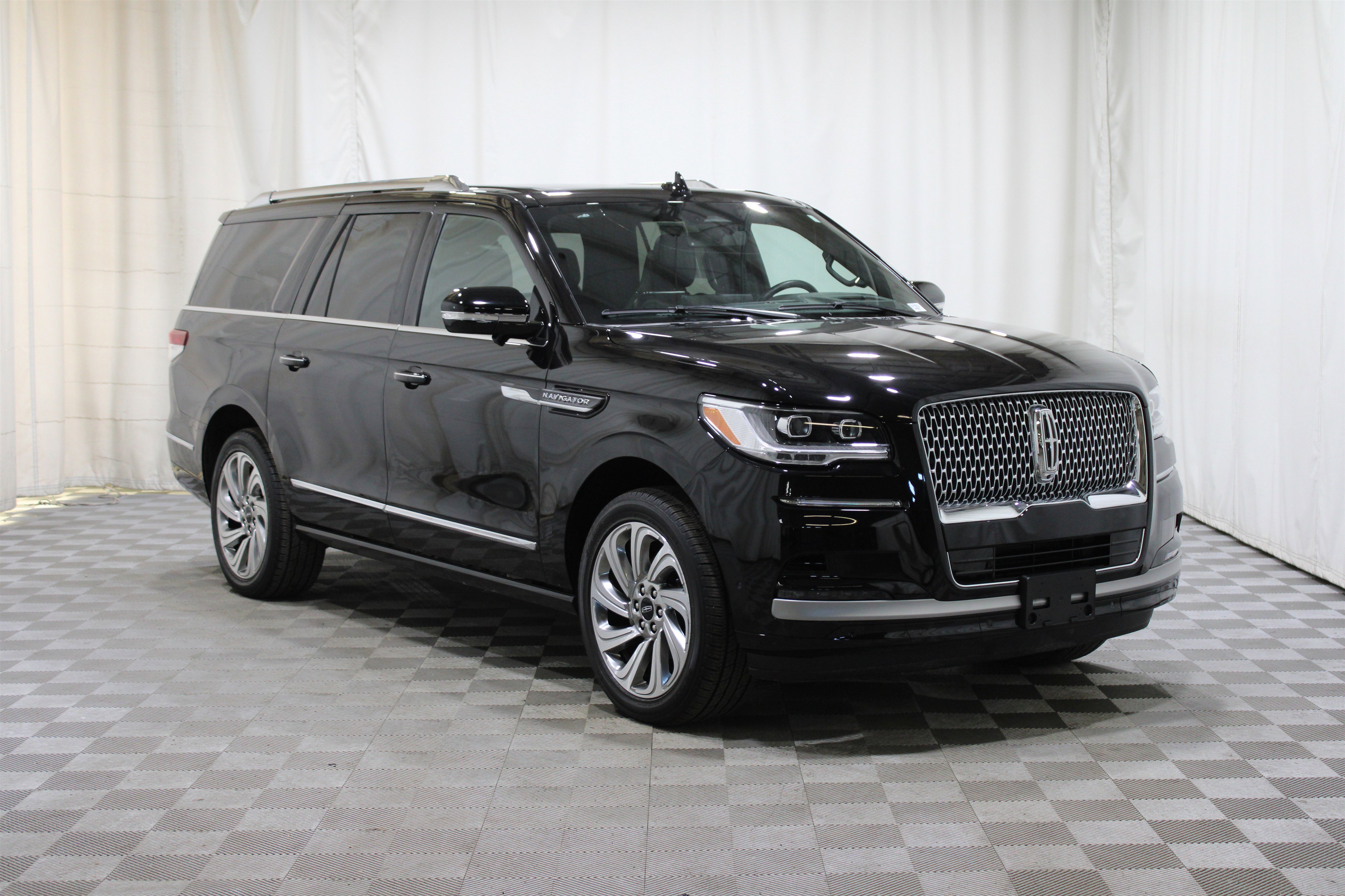 Used 2024 Lincoln Navigator L Reserve