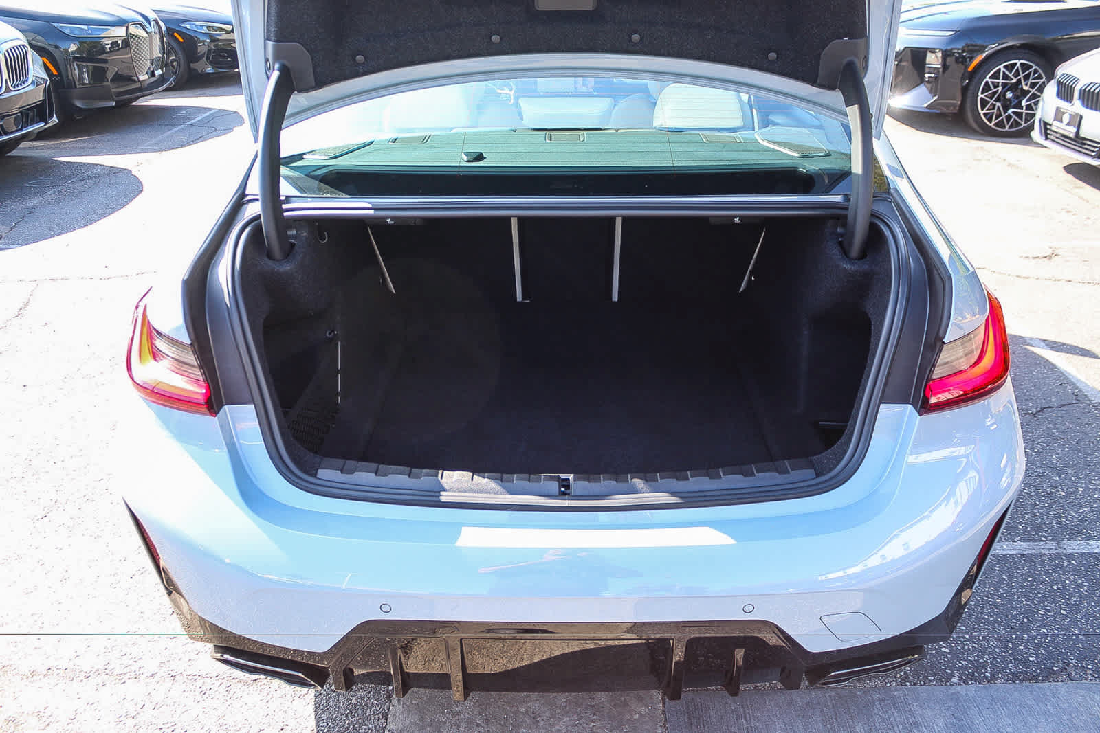 Used 2025 BMW M340i Sedan RWD image 26