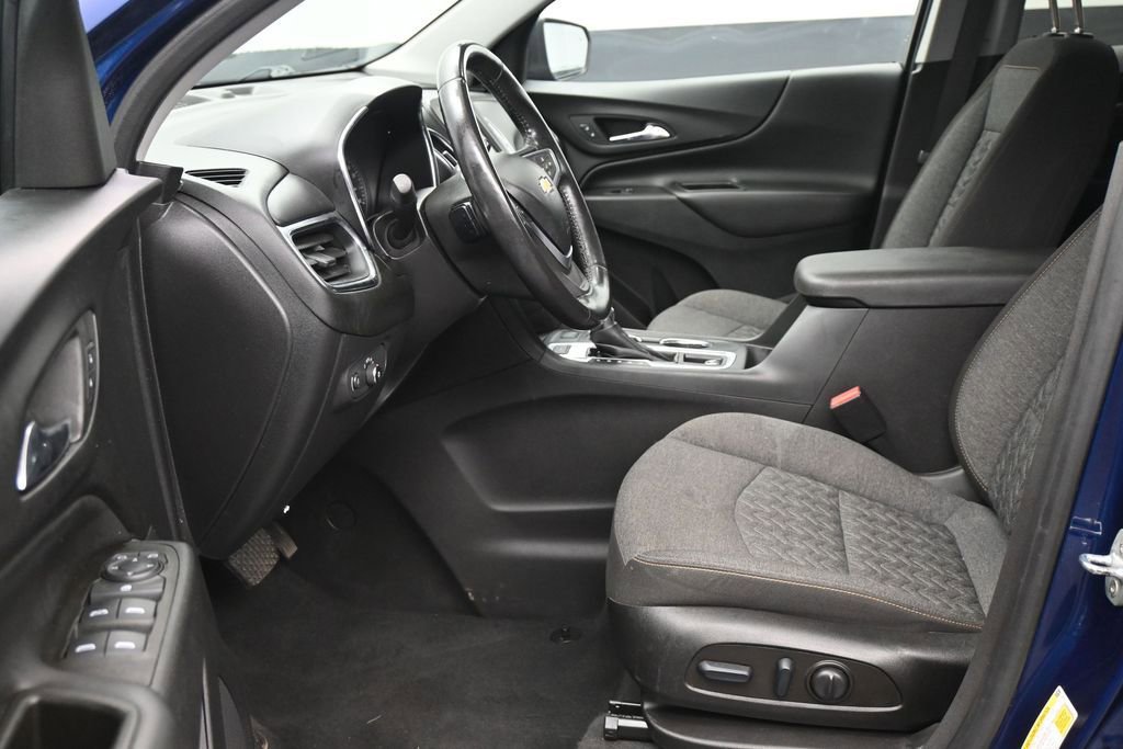 Used 2022 Chevrolet Equinox LT AWD/4WD image 13