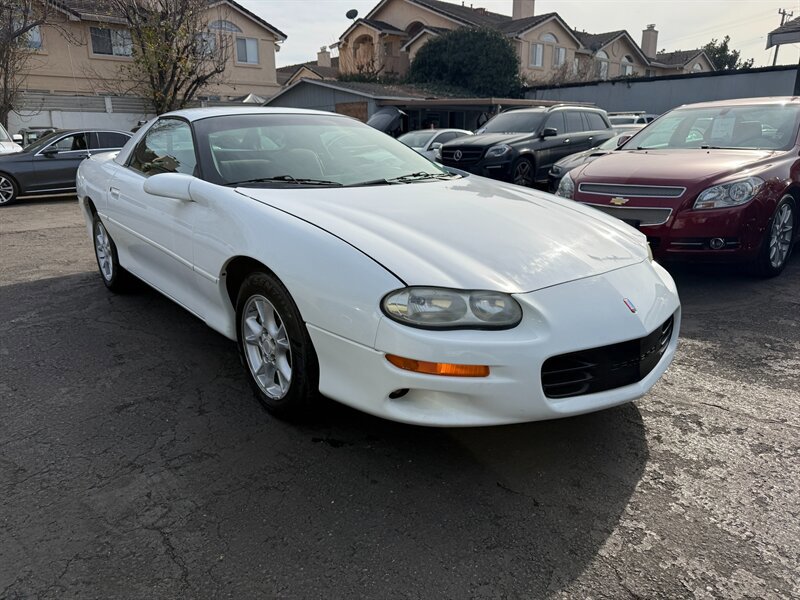 Used 2002 Chevrolet Camaro LT w/ Preferred Equipment Group 1 image 3