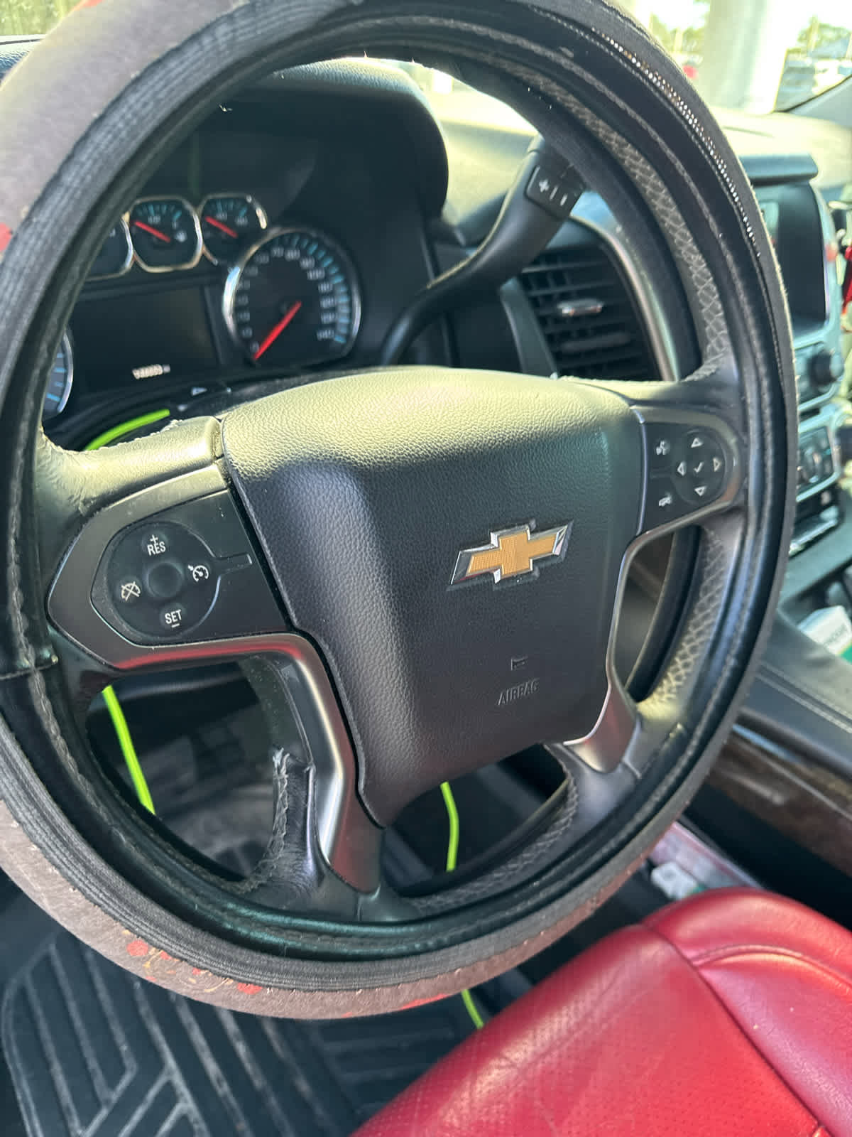 Used 2015 Chevrolet Tahoe LS image 15