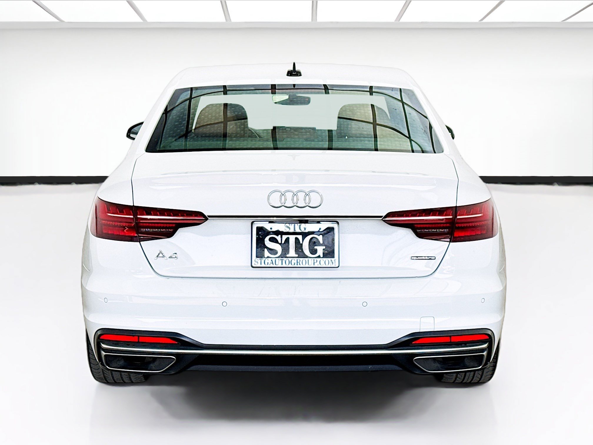 Used 2023 Audi A4 2.0T Premium Plus w/ Premium Plus Package AWD/4WD image 5