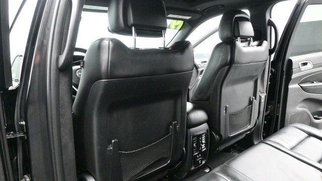 Used 2019 Jeep Grand Cherokee Limited AWD/4WD image 24