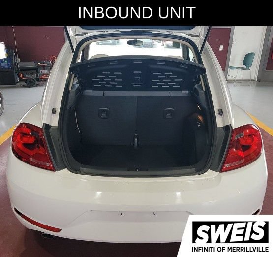 Used 2014 Volkswagen Beetle R-Line FWD image 6
