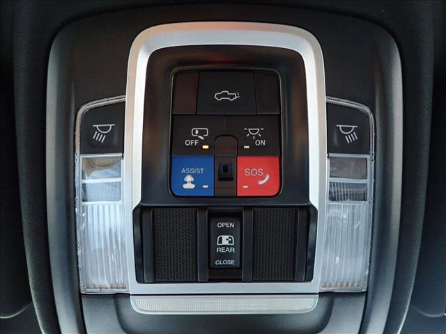 Used 2024 RAM 2500 Laramie w/ Night Edition AWD/4WD image 23
