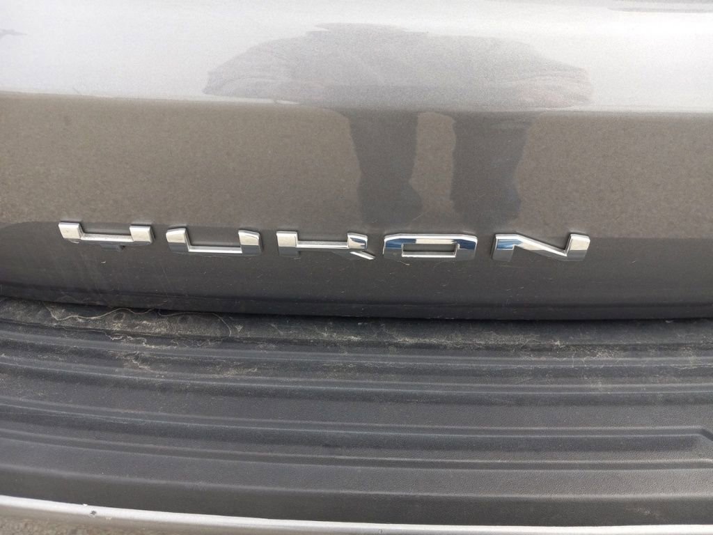 Used 2021 GMC Yukon SLE image 7