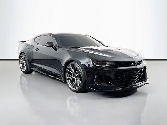 Used 2022 Chevrolet Camaro ZL1 image 1